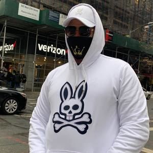 Meet your Posher, Nelson